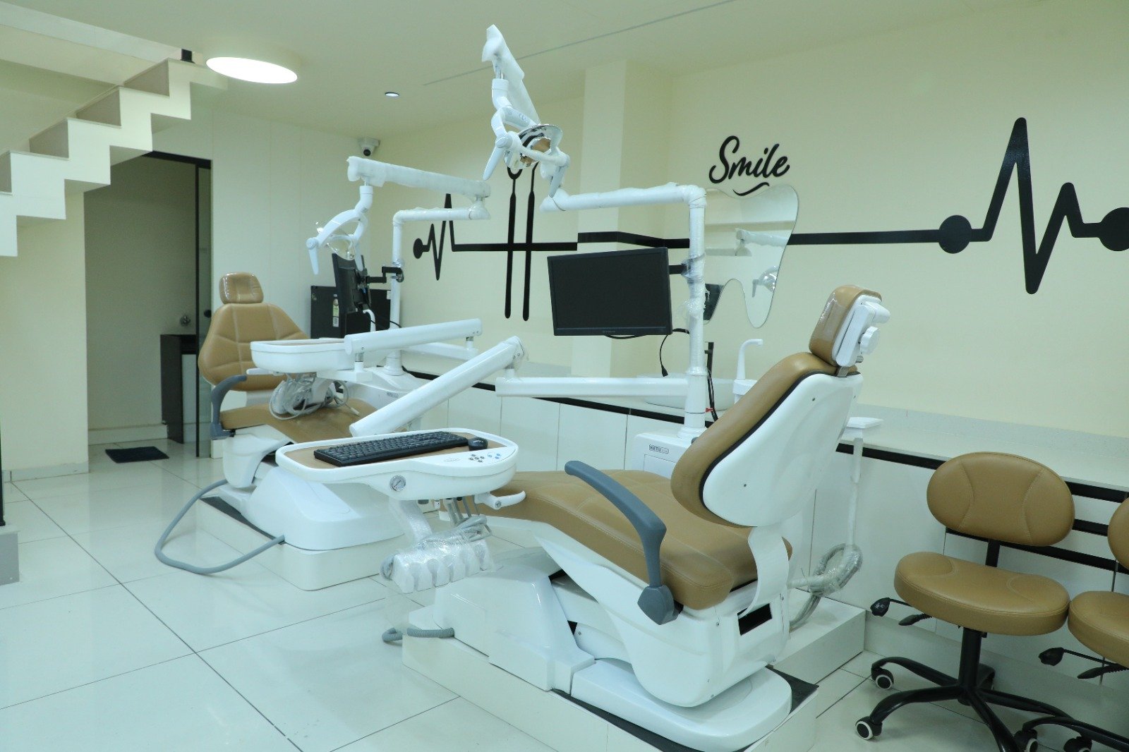 Advanced dental treatment setup